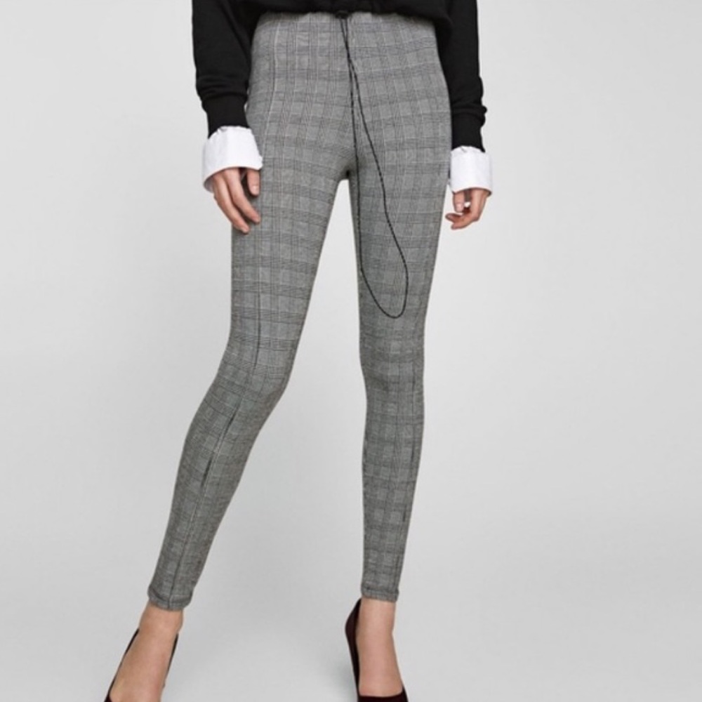 Zara Plaid Knitted Leggings